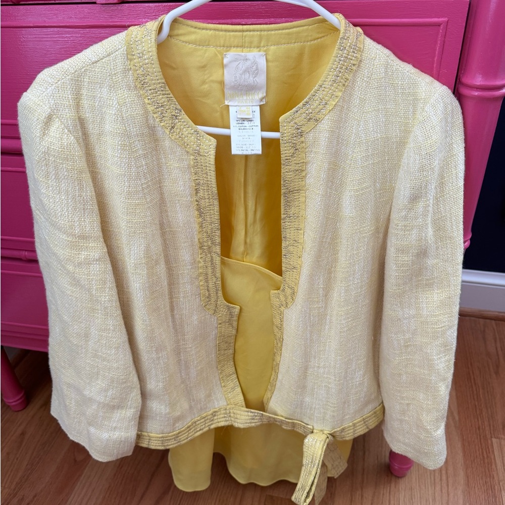 Elegant Yellow Women's Jacket